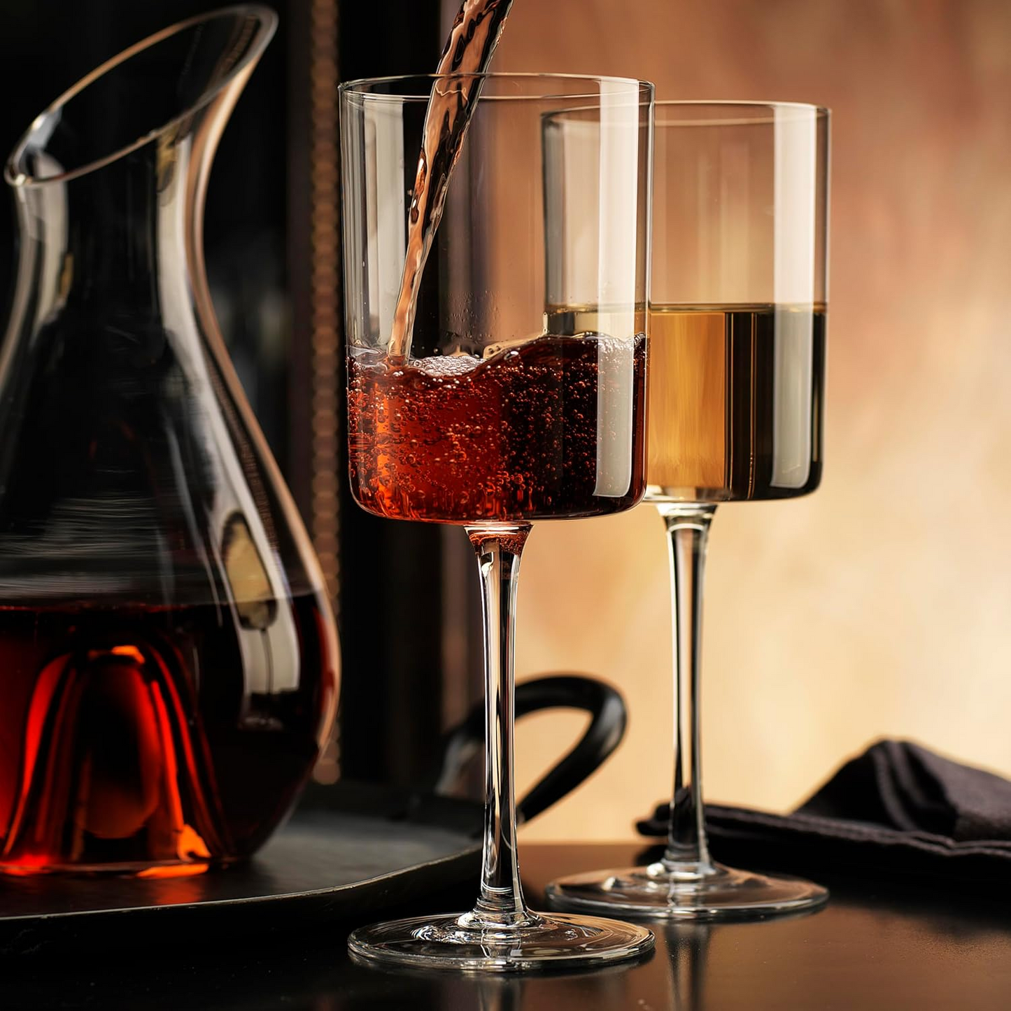 Red Wine Glass 16 oz Square - engraved